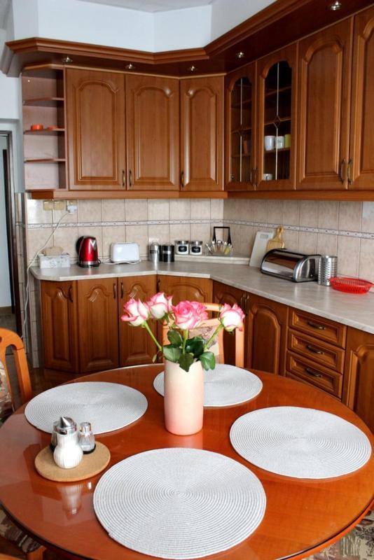 Apartmanovy Dom Stummerova Topolcany Exterior photo